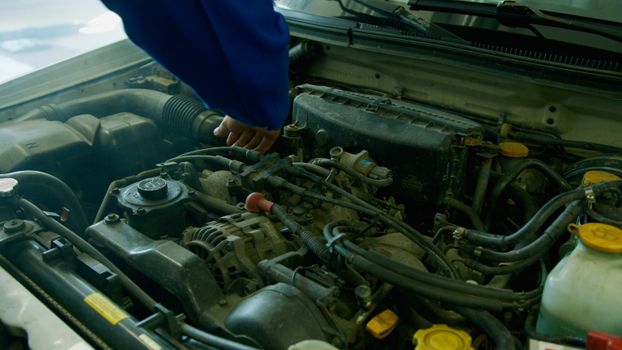 car repair paid with a $300 same-day cash loan in Canada