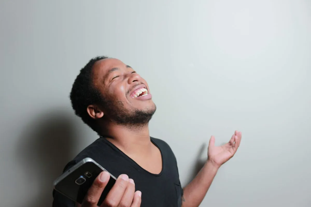 E-transfer cash loans approval confirmed on a phone