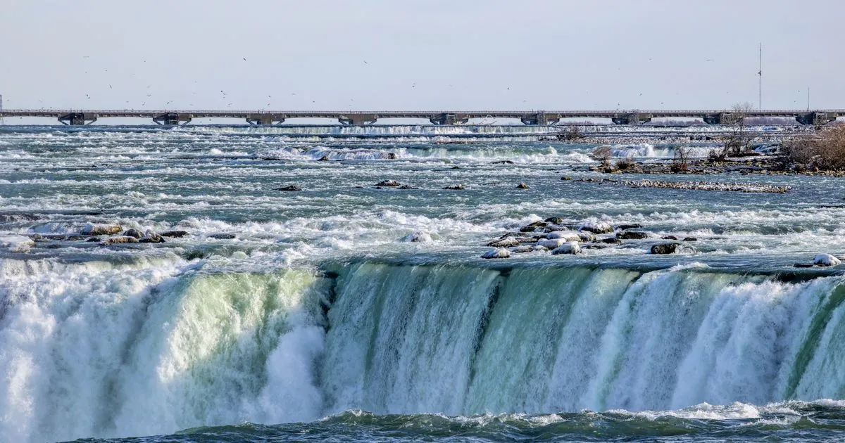 Same day loans Ontario borrowers receive by e-Transfer, with Niagara Falls in view